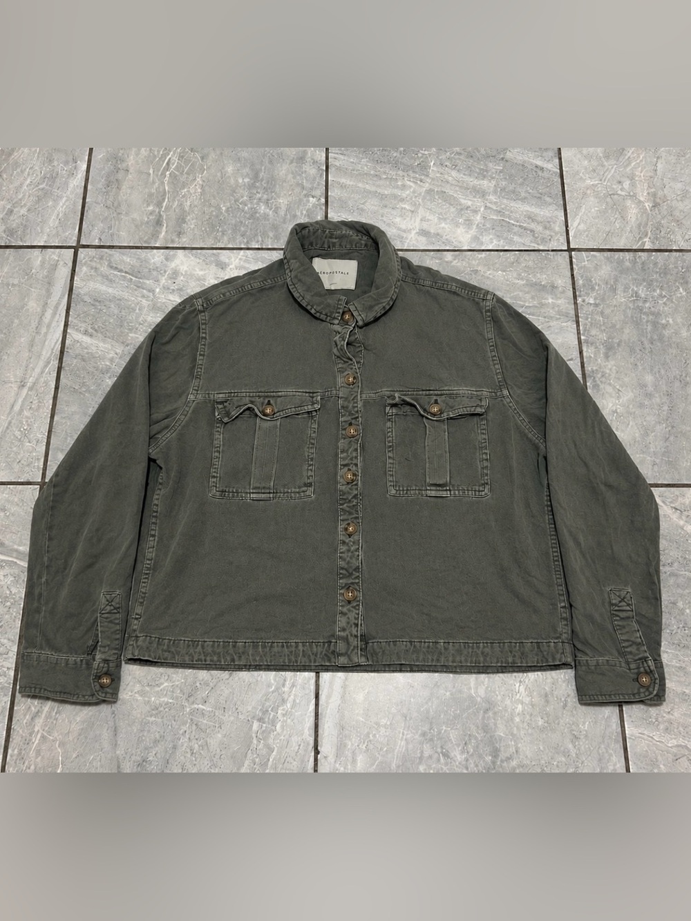 Aeropostale Women’s XL Olive Green Cropped Shacket